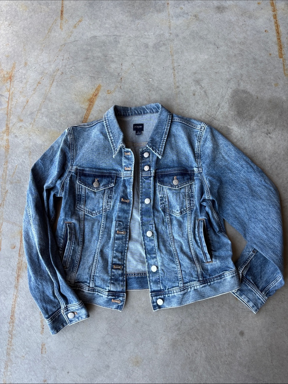 J.Crew Classic Medium Wash Denim Jacket Women’s Medium